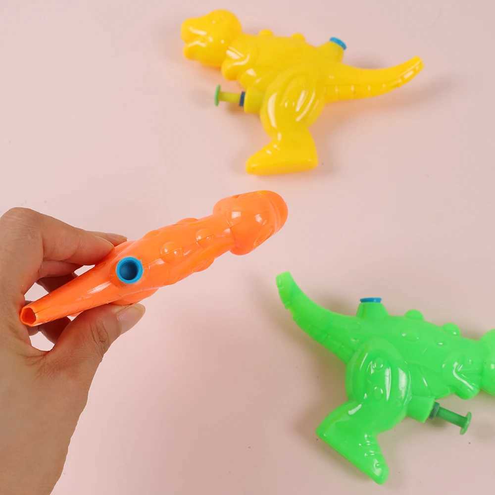 Gun Toys 3 pièces Mini sifflet dinosaure pistolet à eau en plein air plage pistolet à eau Portable Blaster pistolet enfants jouets de plage pour enfants jeu de plage d'été