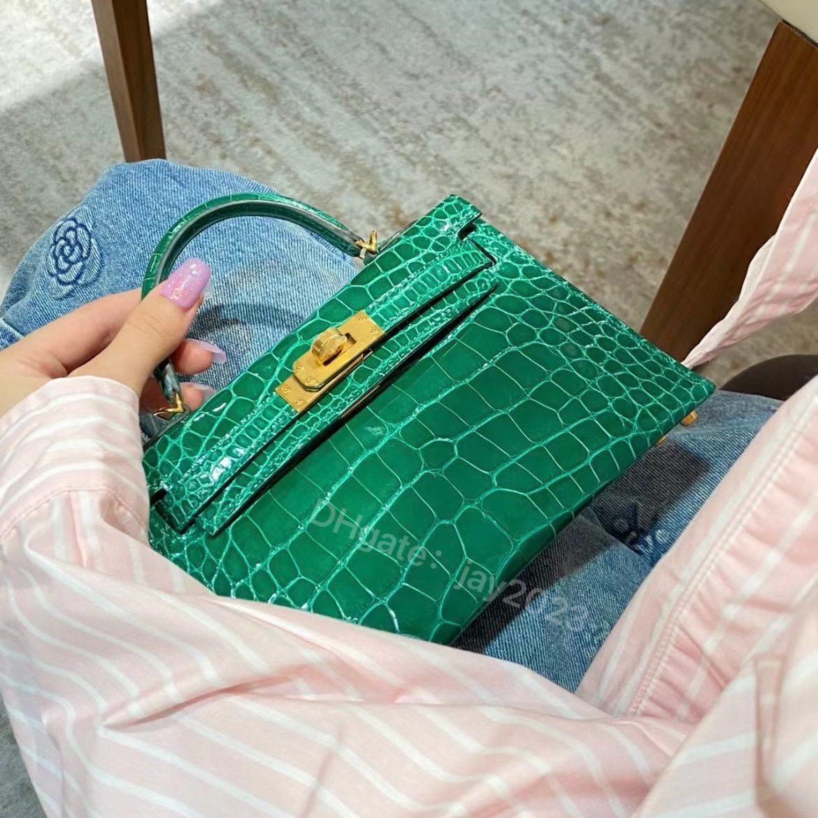 حقيبة مصممة 10S مصممة Mini 22 سم حقيبة حقيقية Shinny Niloticus Crocodile Bag Base Presh Luxury Leacury Line Wax Line Wax Contriching With Box