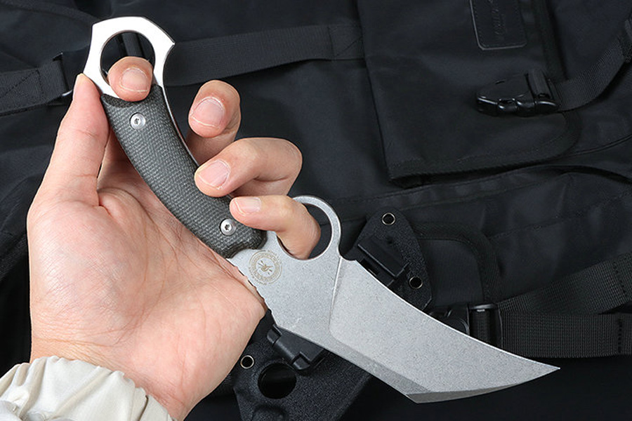 Najwyższa jakość M7721 Stałe ostrze Karambit Nóż 14C28N Stone Wash Blade CNC Pełny tang Micarta uchwyt na zewnątrz taktyczne noże z pazurami z Kydex