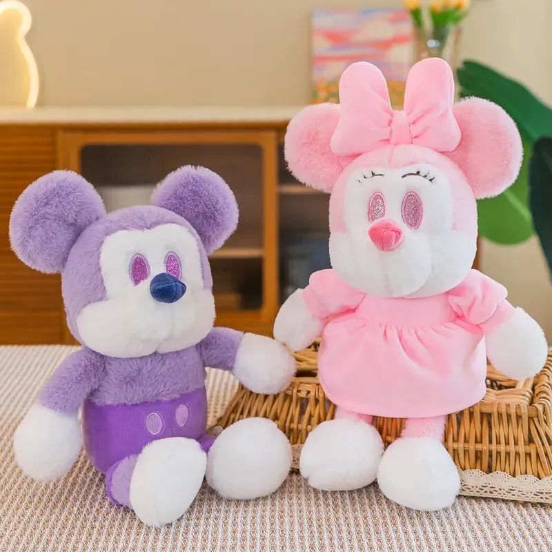 2024 Toptan Sevimli Pembe Mouses Peluş Oyuncak Çocuk Oyunu Playmate Tatil Hediyesi Claw Machine Ödülleri