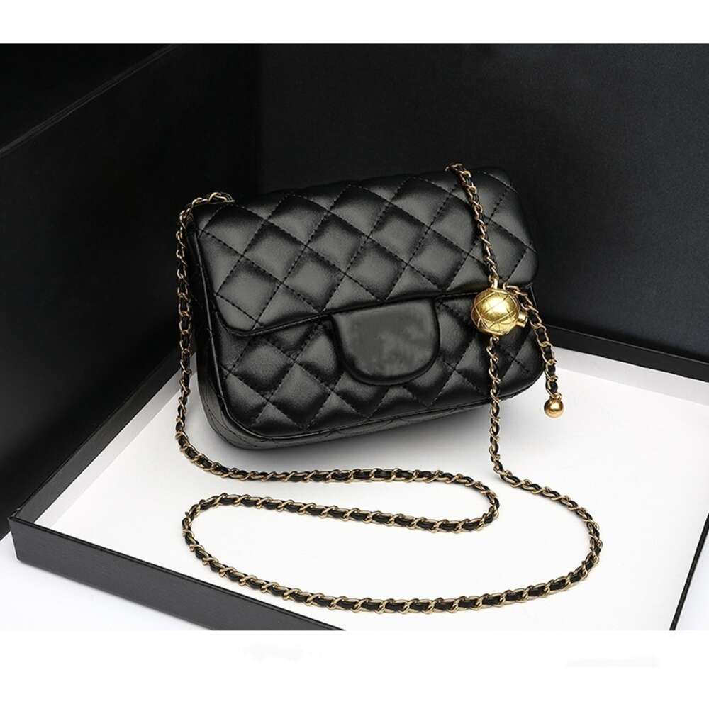 Factory Shop Direct Store Physical Item with Xiaoxiang Classic Lingge Chain Womens Bag Single Shoulder Crossbody Wanderer Genuine Leather Bucket Underarm