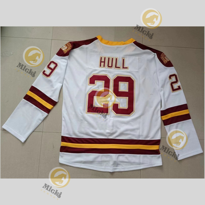 Minnesota Duluth Bulldogs Hockey Jersey Derek Daschke Cole Spicer Jack Smith Tanner Laderoute Quinn Olson Luke Loheit Dominic James Custom Stitched Umd Jerseys