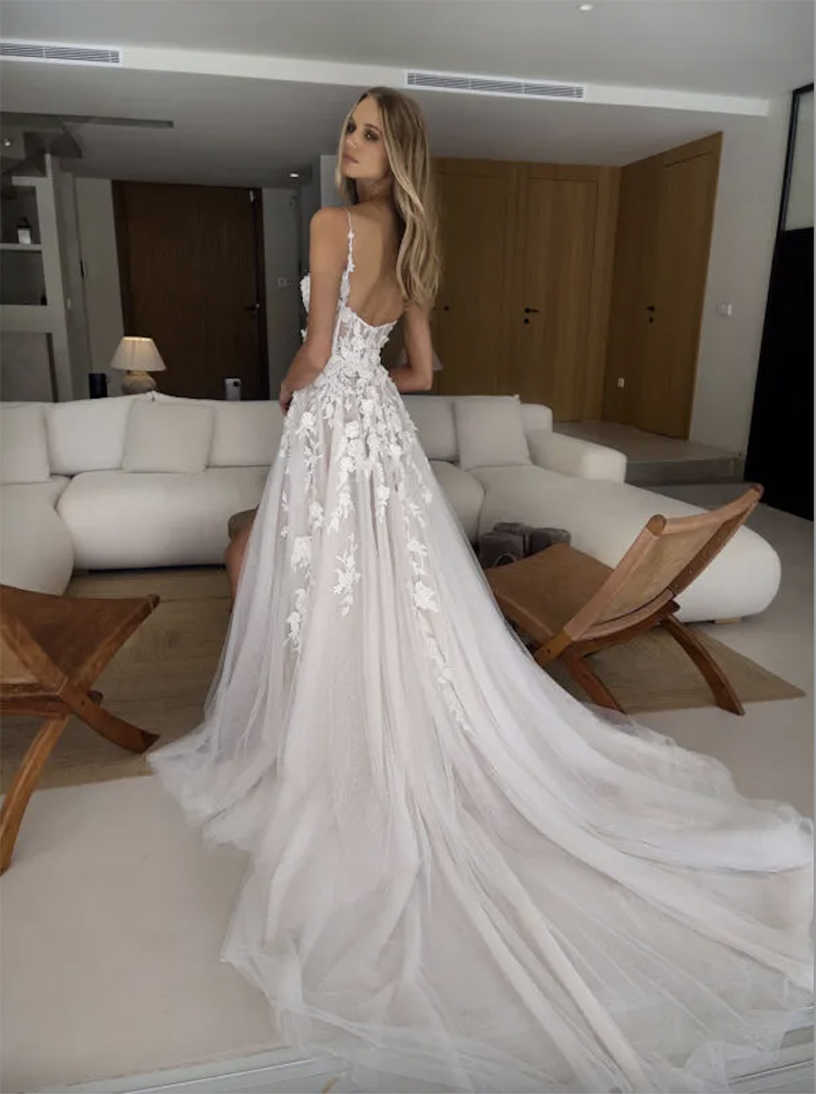 Boho A line Wedding Dresses Bone Bodice Appliques Spaghetti Slit Tulle designer wedding bridal gowns