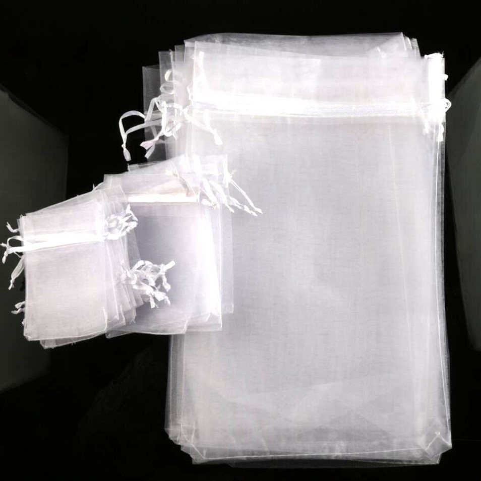 100st Sell 4Sizes White Organza Jewelry Gift Pouch Påsar för bröllopsgavare Pärlor Juveler317C