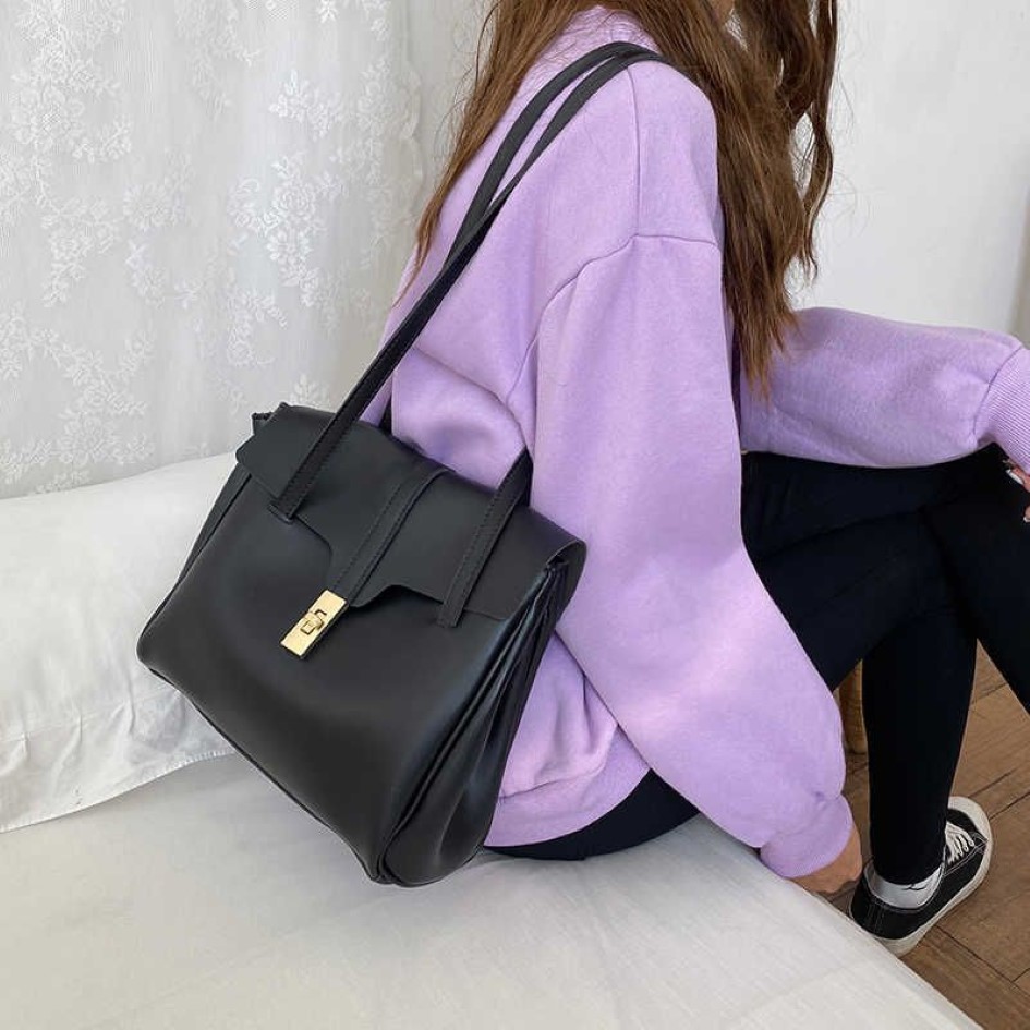 جلد ناعم عالي السعة أزياء رجعية Flip Flip Commuter Bag Women 2022 Autumn and Winter One One Counter يحمل LAR241L إضافي