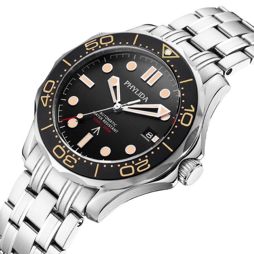 PHYLIDA Schwarzes Zifferblatt MIYOTA PT5000 Automatikuhr DIVER NTTD-Stil, Saphirglas, solides Armband, wasserdicht, 200 m, 210310329B