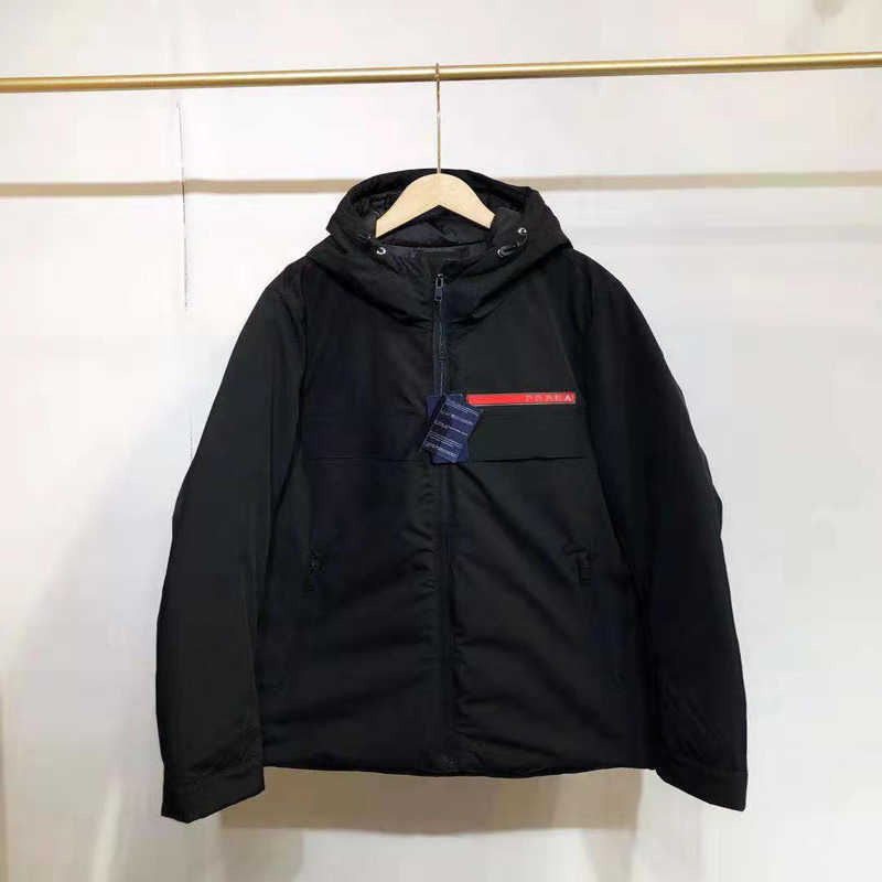 Parka in piumino da uomo Piumino da uomo di marca di abbigliamento sportivo e il tempo libero nuovissimo piumino corto da uomo in versione coreana