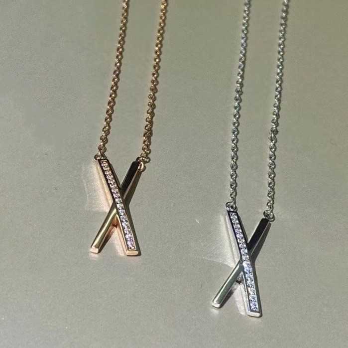 T X Carta Colar Sterling Sier Banhado A Ouro Di Família Cruz Semi Incrustado Diamante Pingente Clavícula Cadeia Feminina