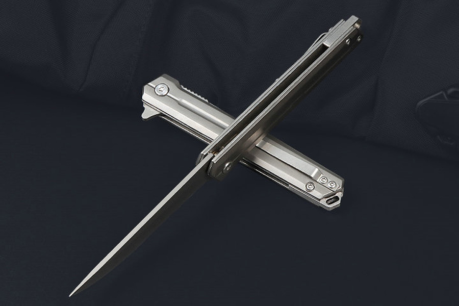 Nowy M7718 Flipper Solding Nóż 3CR13MOV Titanium Coating Blade Stal nierdzewna Uchwyt na zewnątrz kemping