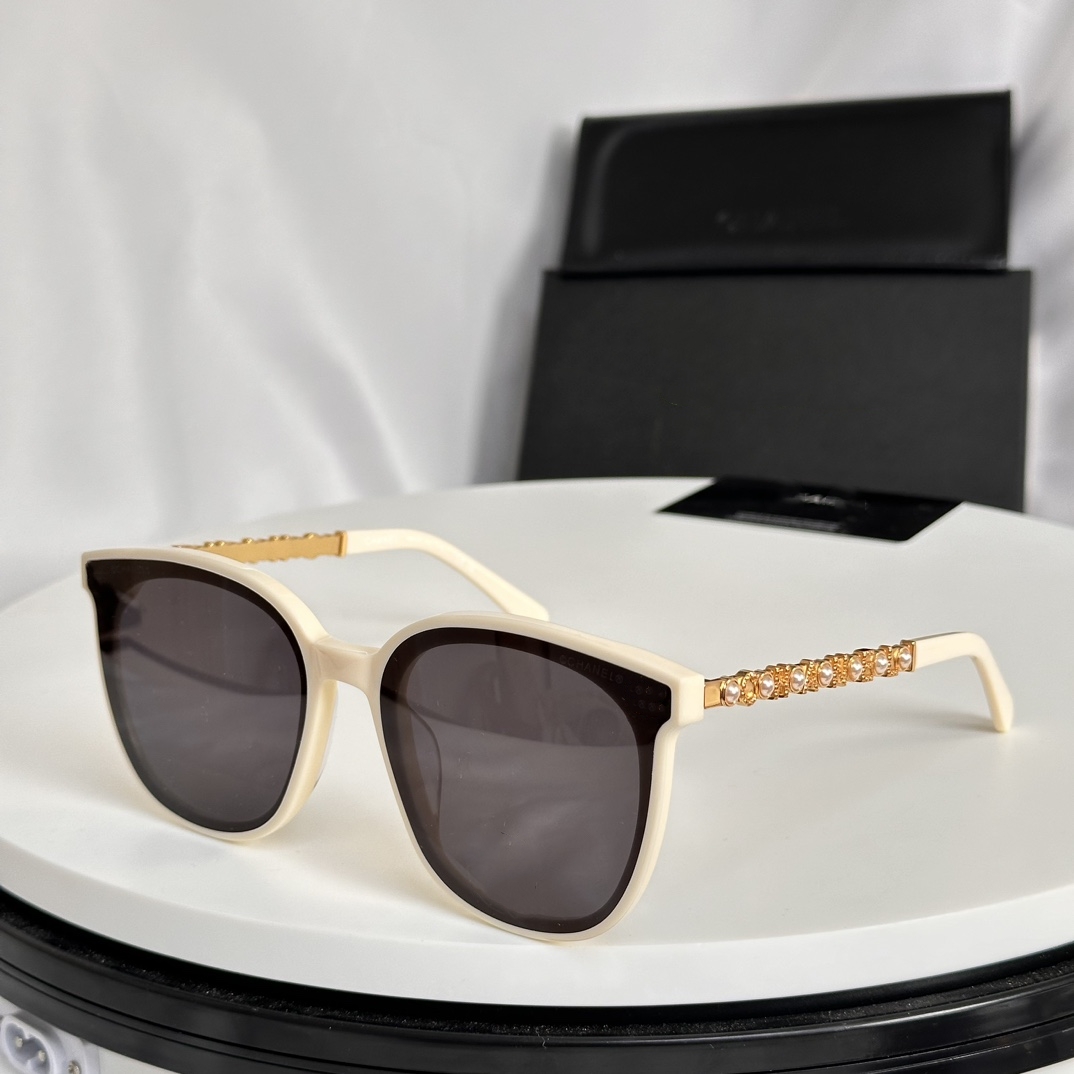 Óculos de sol de designer de alta qualidade para mulheres óculos de sol de luxo homens famosos moda clássico retro óculos de luxo unissex óculos de proteção UV400 0544 com caixa