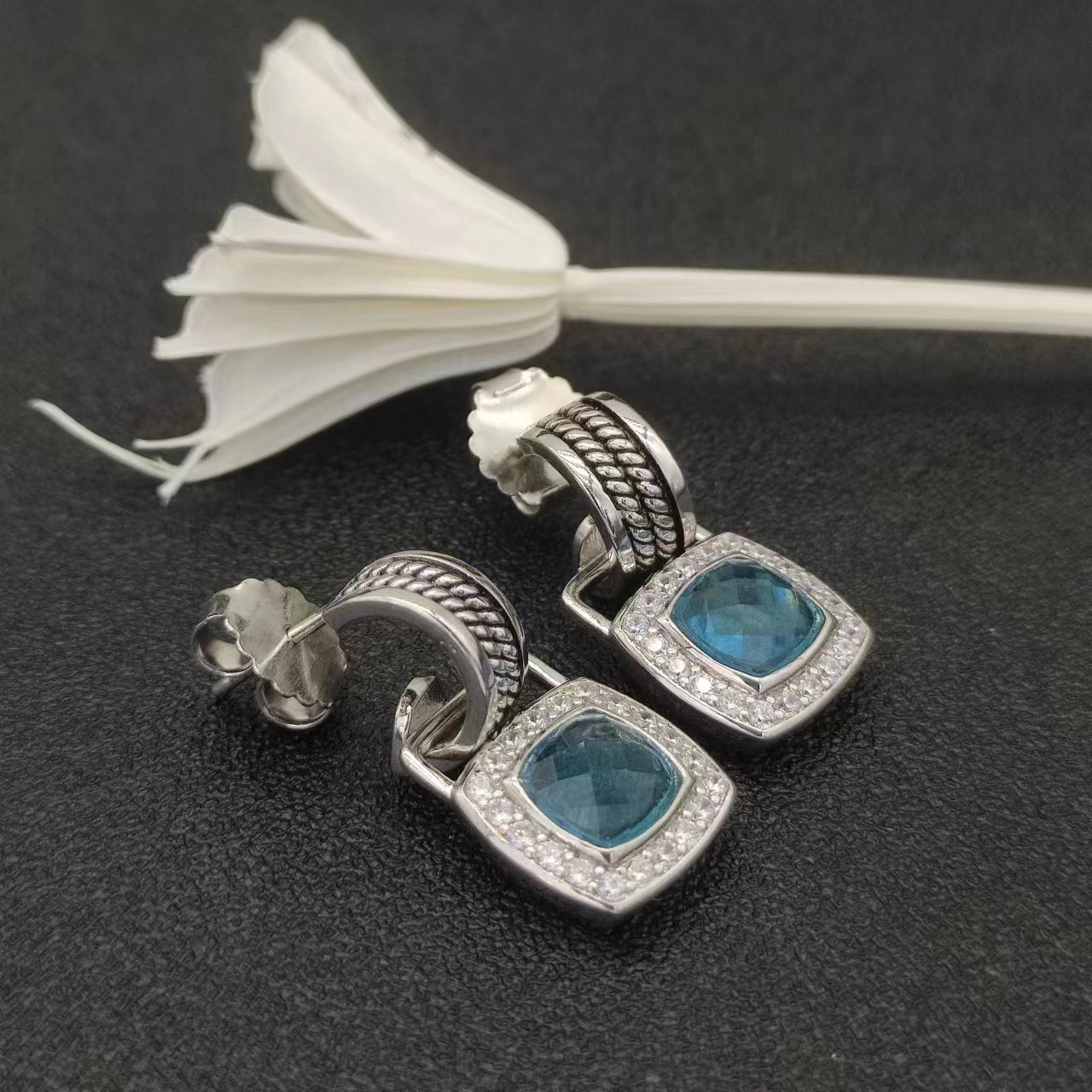 Vintage 18 carats 14 carats plaqué or Chunky boucles d'oreilles de créateur pour femmes X câble diamant métal épais boucle d'oreille de luxe cerceaux légers