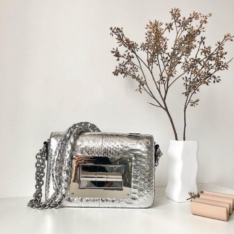 Cosmetic Bags & Cases Python Skin Custom Large Square Hardware Buckle With Leather Chain Oblique Satchel Single Shoulder Bag2950