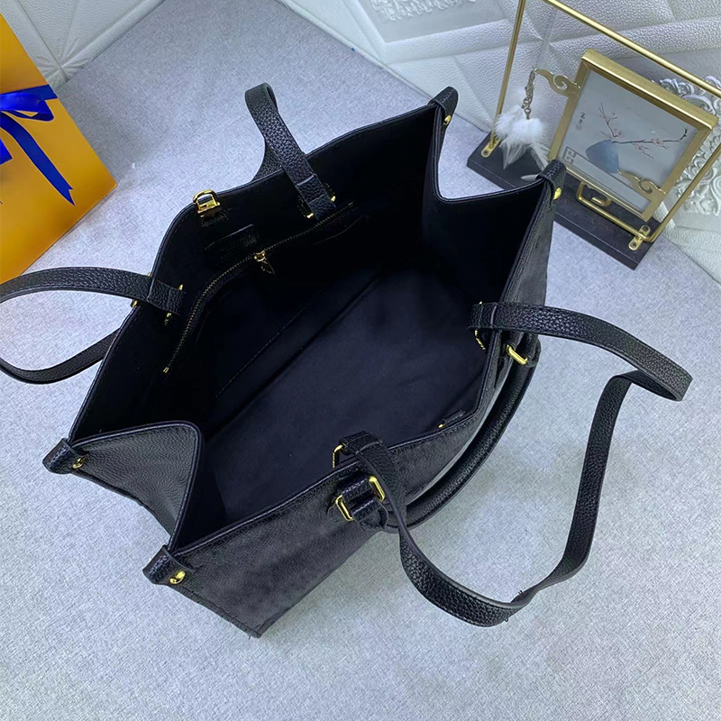 Borsa tote di design in rilievo nero Borsa a tracolla di alta qualità Borsa a tracolla Borsa a tracolla Borse con manico superiore Borsa da spiaggia stilista Shopping Borsa da viaggio di grande capacità