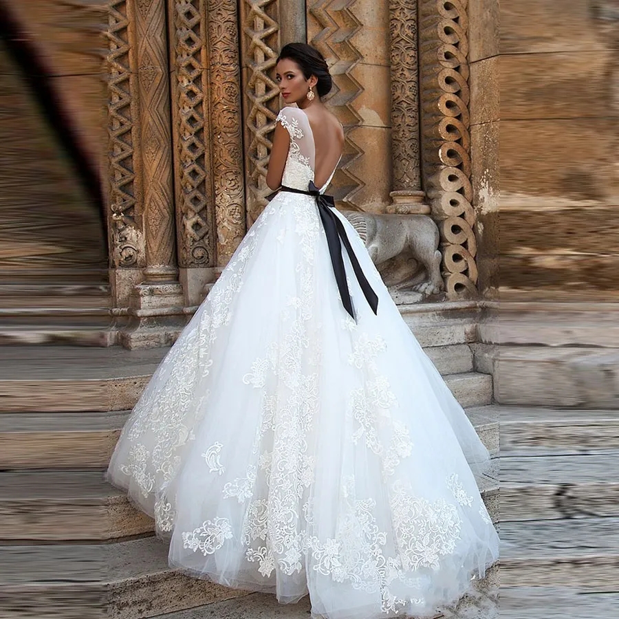 Vestido De Novia A-Line Wedding Dress Illusion Neckline Casamento Lace Bridal Gowns Sexy Backless Black Sash Appliques Wedding Dresse YD