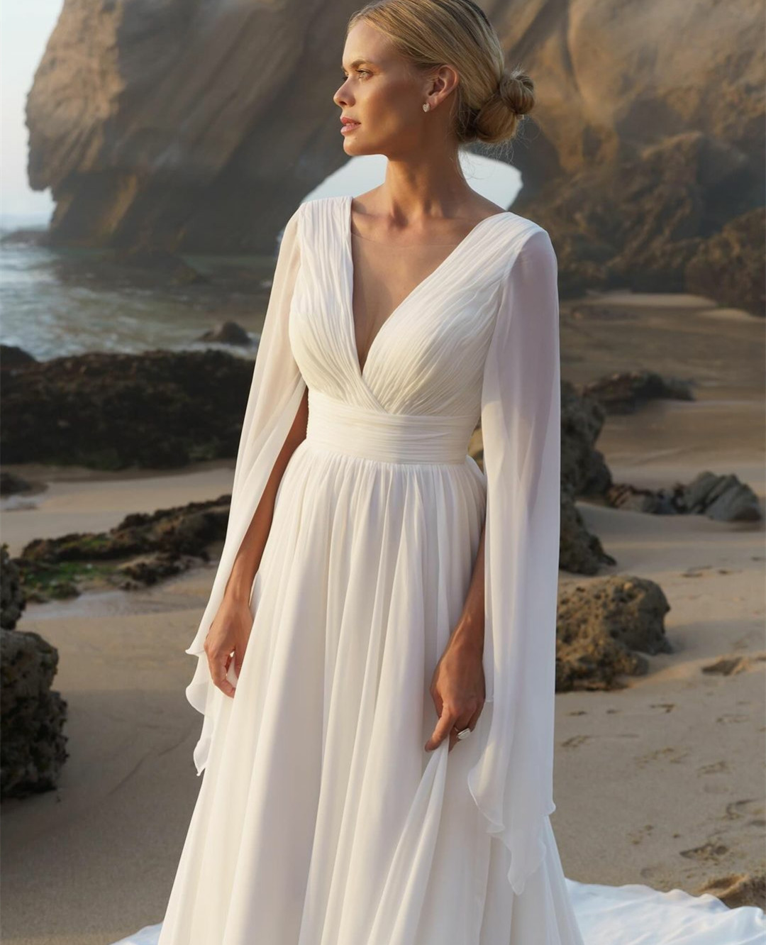 Vintage longo chiffon com decote em v plissado vestidos de casamento de praia com cabo a linha marfim trem varredura vestido de noiva com zíper voltar vestido de novia vestidos femininos