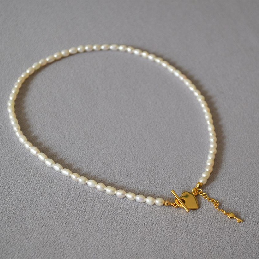 Fröpärl Beeded Halsband 4mm naturliga pärlor med guldhjärtstängning272t