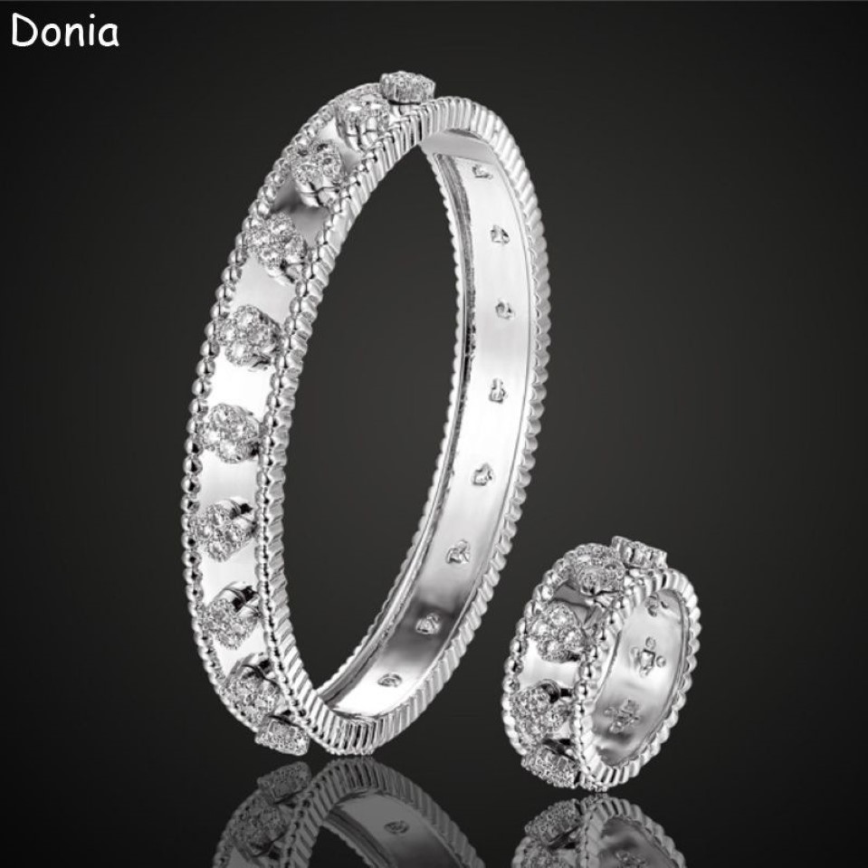 Donia Sieraden luxe armband Europese en Amerikaanse mode klassieke vierbladige bloem koperen micro-ingelegde zirkoon armband ring set la262p