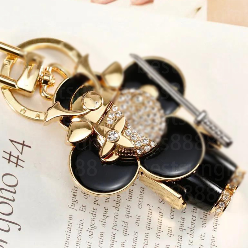 Luxury Designer Keychains Lanyards Fashion classic Sunflower baby Image Pendant Keychains Trendy Keys Buckle Men's Womens Bag Ornaments High Quality