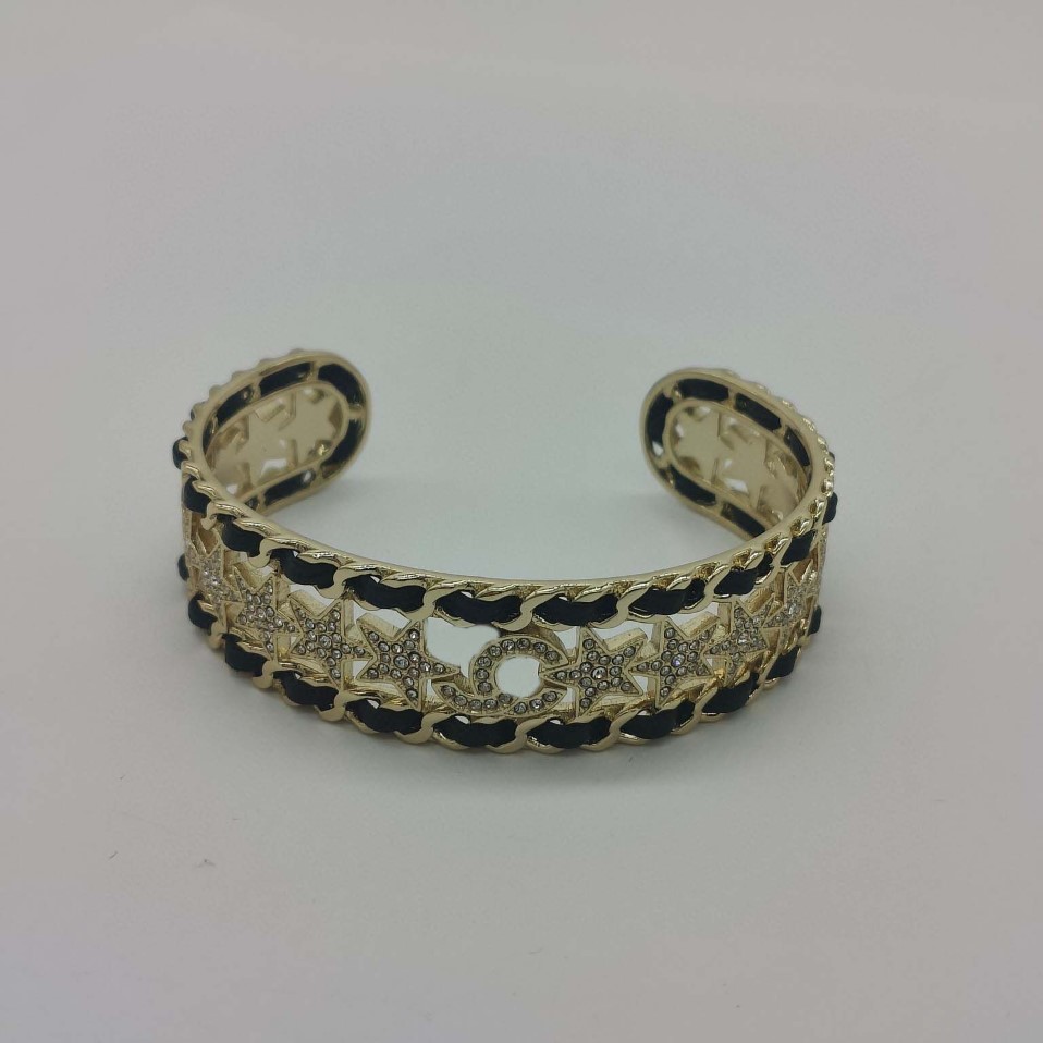 2023 Luxe kwaliteit bedelarmband met diamant en zwart echt leer in 18k verguld goud met doosstempel PS7480A2594