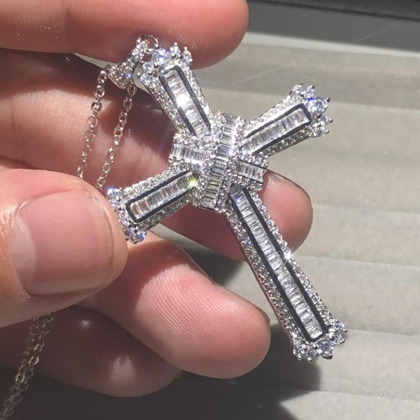 Original Exquisite Bibel Jesus Kreuz Anhänger Halskette Frauen Männer Luxus edlen Schmuck Kruzifix Charme Simulierte Diamond260j