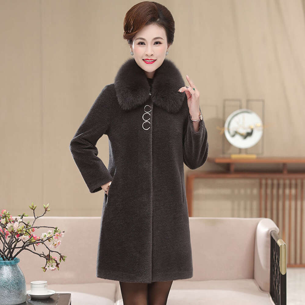 Haining Sheep Women's Grain Fleece Fur Integrated Coat Medium Length Fox Hair Collar Middle Aged Mother Skin 1916