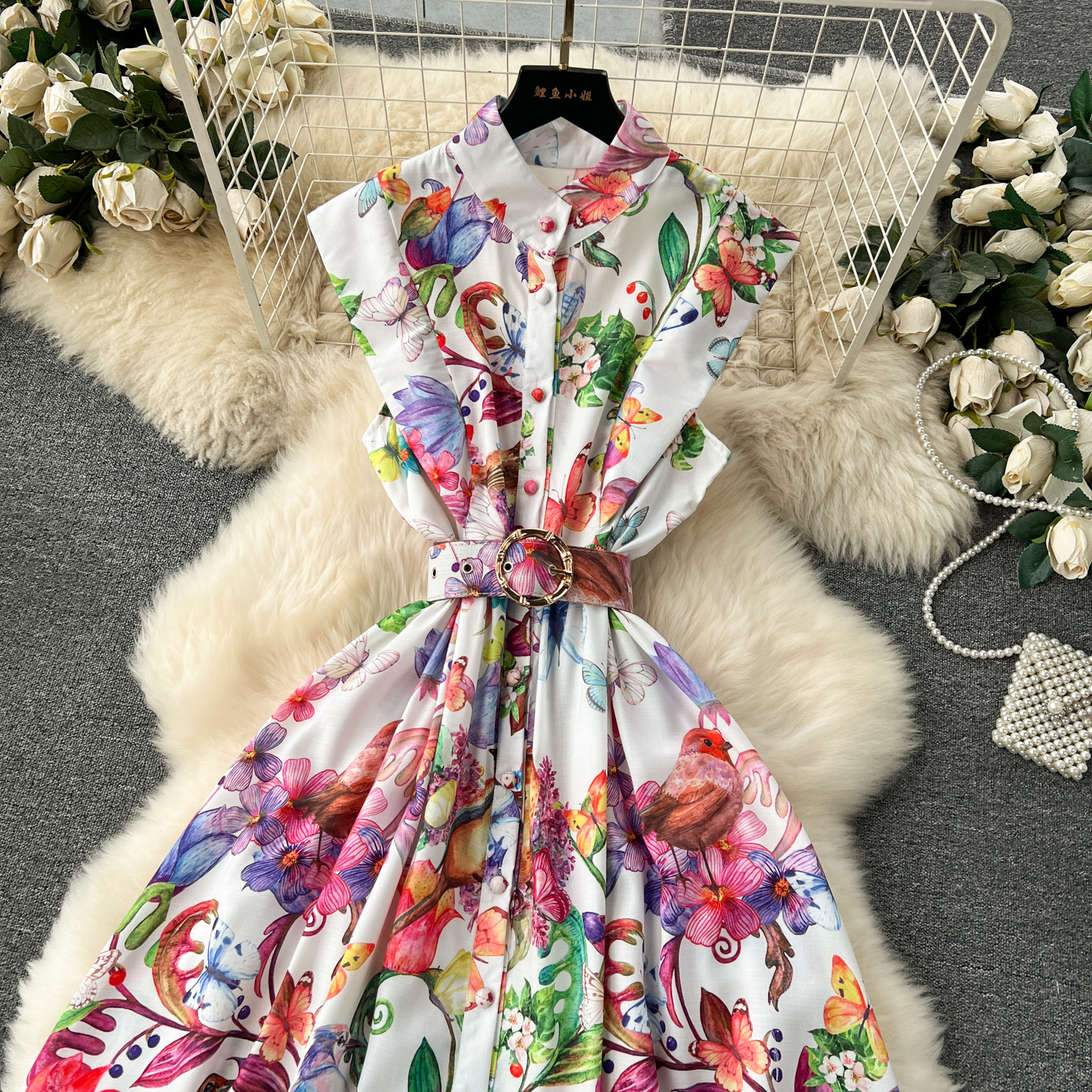 Runway-jurken voor dames A-lijn Runway zomer vakantie prachtige bloem lange jurk dames opstaande mouwloze riem met enkele rij knopen bloemenprint lange vestidos 2024