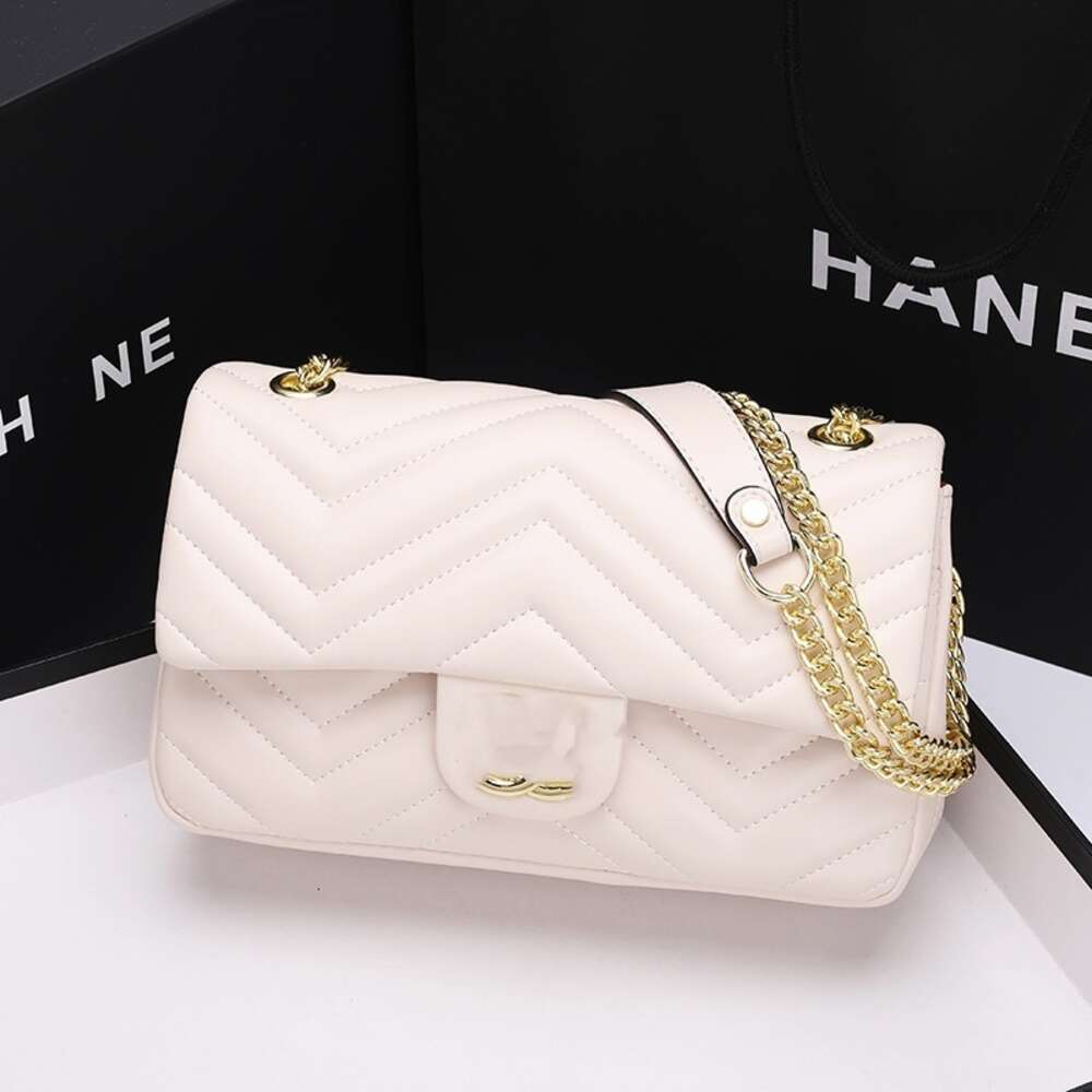 Bola de moda feminina bolsa de couro genuíno para mulheres em nova moda pequeno estilo perfumado diamante cadeia de diamantes ovelha feminina ombro único crossbody high-end