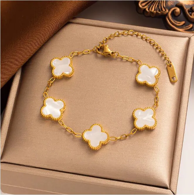 Pulsera de diseño de lujo Chapado en oro de 18 quilates Pulsera con dijes de moda clásica Trébol de cuatro hojas Joyería de diseño Pulseras elegantes de nácar para regalo de mujer