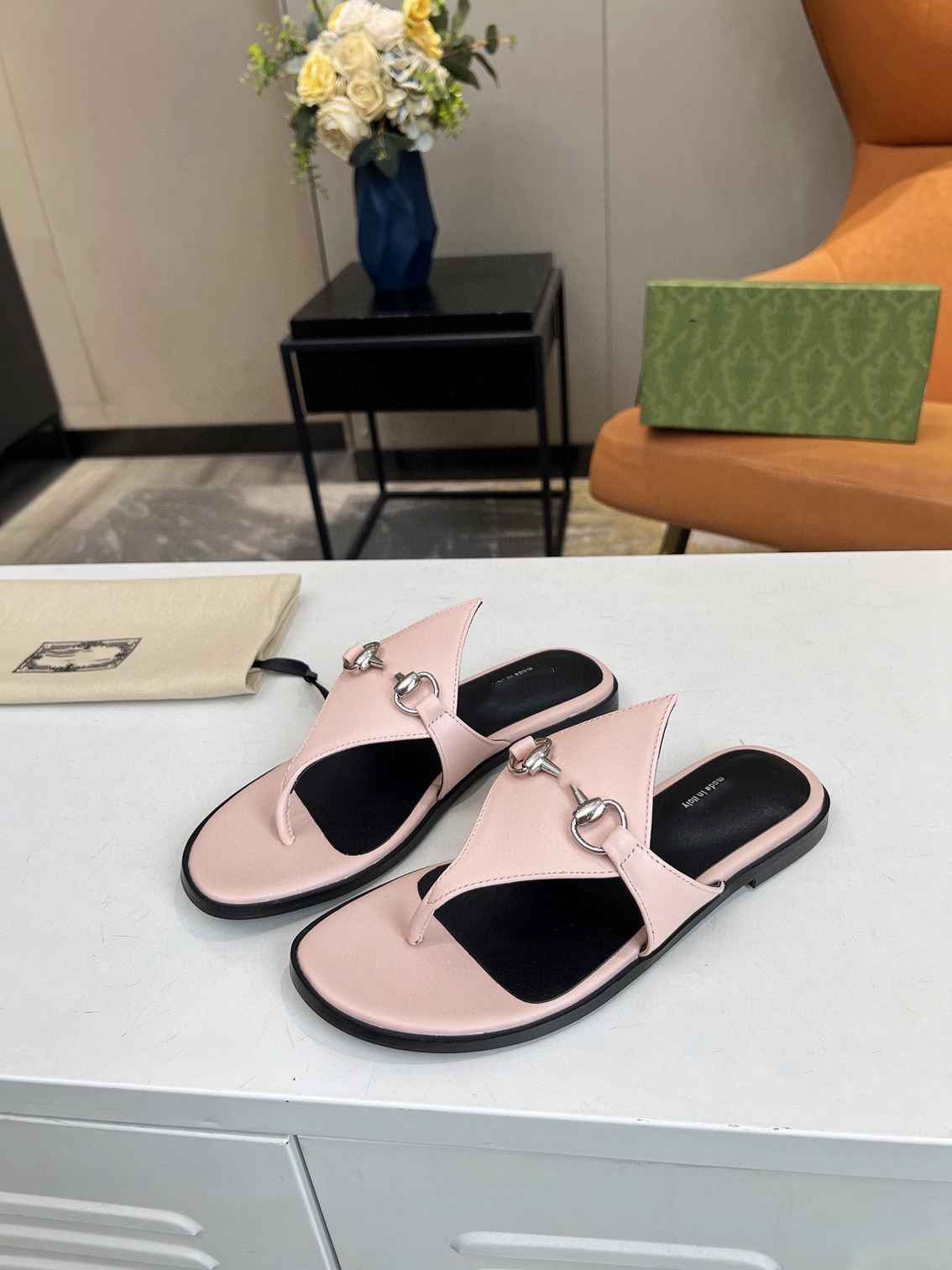 30Model 2024 Summer Luxury Izmir Designer Sandals Shoes For Women Calfskin Leather Slip On Comfort Footwear Beach Slide Walking Boy's Flip Flops Sandalias EU35-42