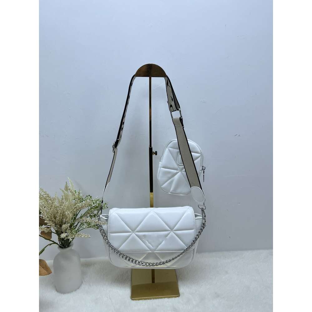Designer Commuter Bag for Women Minimalist Solid Color Embroidery New Fashionable Spring Texture Casual Handheld Single Crossbody