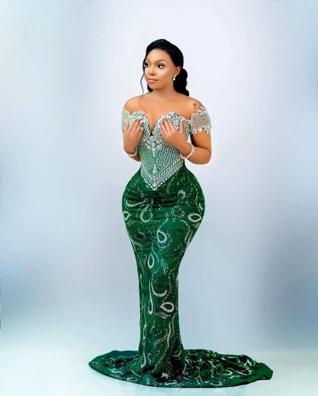 2024 ASO EBI Green Mermaid Sukienka PROM Kryształy Kryształowe cekinowe wieczorne przyjęcie Drugi przyjęcie 50. urodziny suknie zaręczynowe sukienki szatą de soiree ZJ145