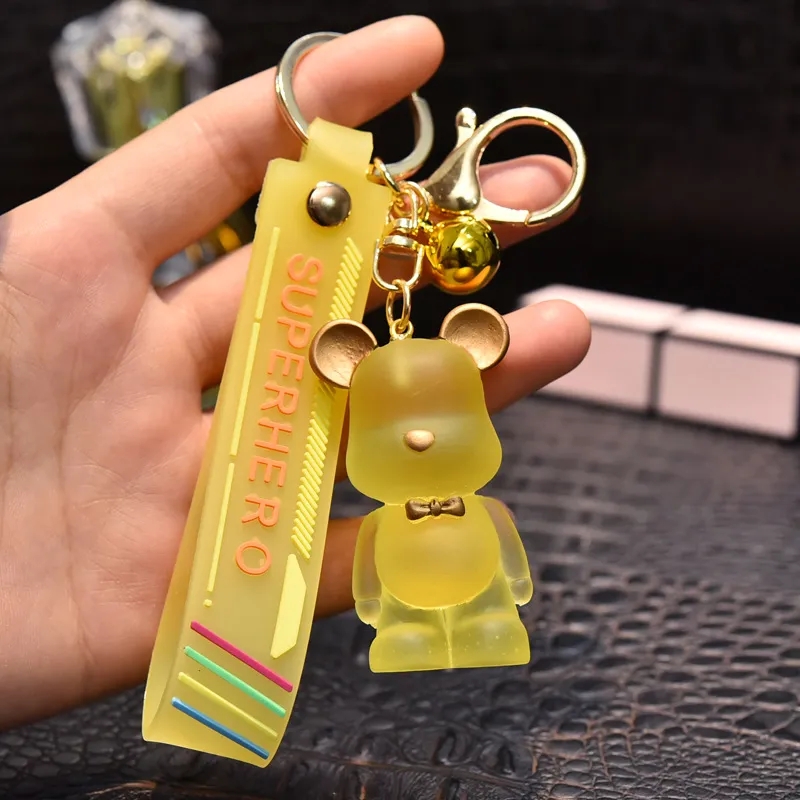 2024 Fancy Strass Rhinestone Diamond Bear Animal Keychain Leather Strap Car Key Chain Bag Hängen