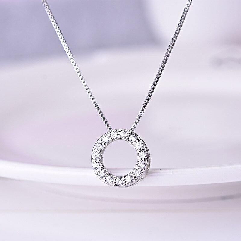 Pendant Necklaces 2024 Trendy Circle Necklace With Cubic Zirconia Simple Stylish Clavicle Chain For Women Wedding Eternity Jewelry