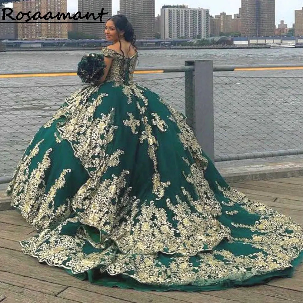 Emerald Green Off the Shoulder Pearls Beading Ball Gown Quinceanera Dresses Sequined Applicies Lace Corset Vestidos de 15 Anos
