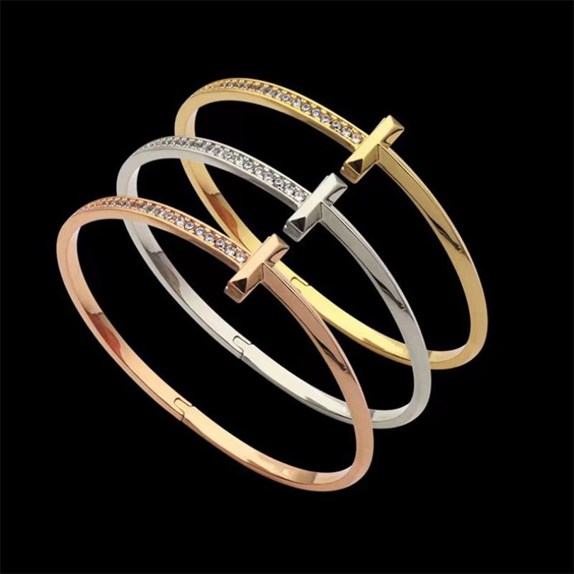 2022 Luxe Enkele Rij Kristallen Manchet Armband Klassieke Merk Designer T Armband Europese Mode Mannen Vrouwen Armbanden Roestvrij Stee243n