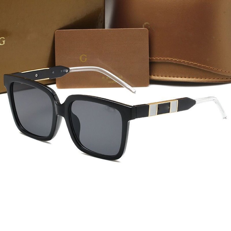 Designer di lusso di alta qualità Designer di lusso Sun occhiali da sole oversize da donna con telai bianchi polarizzati Case vintage Gafas de S295u