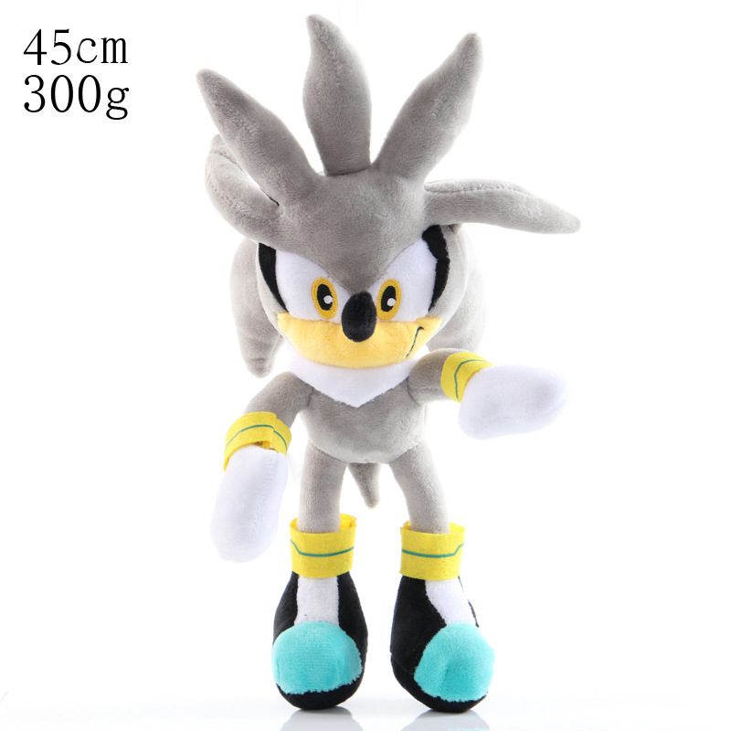Les peluches Super Sonic de 45 cm pèsent 300 g.