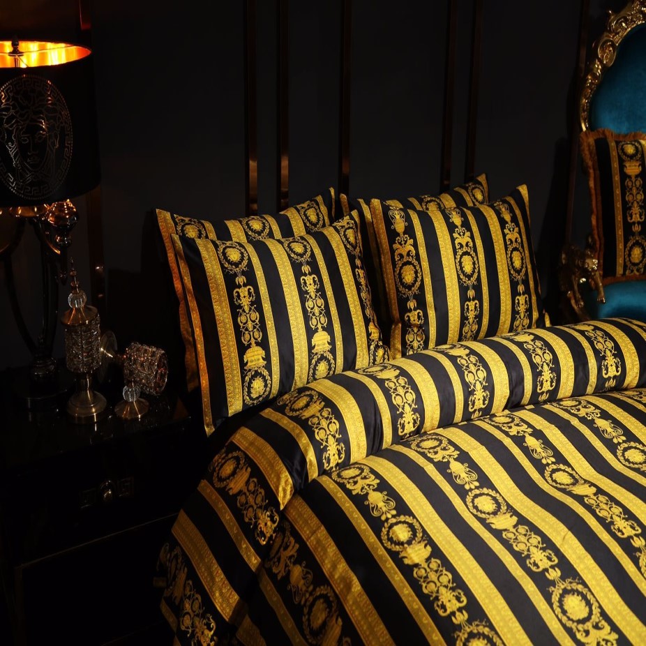 Designer di lusso 5 pezzi set di biancheria da letto nera 100 cotone tessuto king size copripiumino stile europeo federe lenzuolo piumino Comfort240R