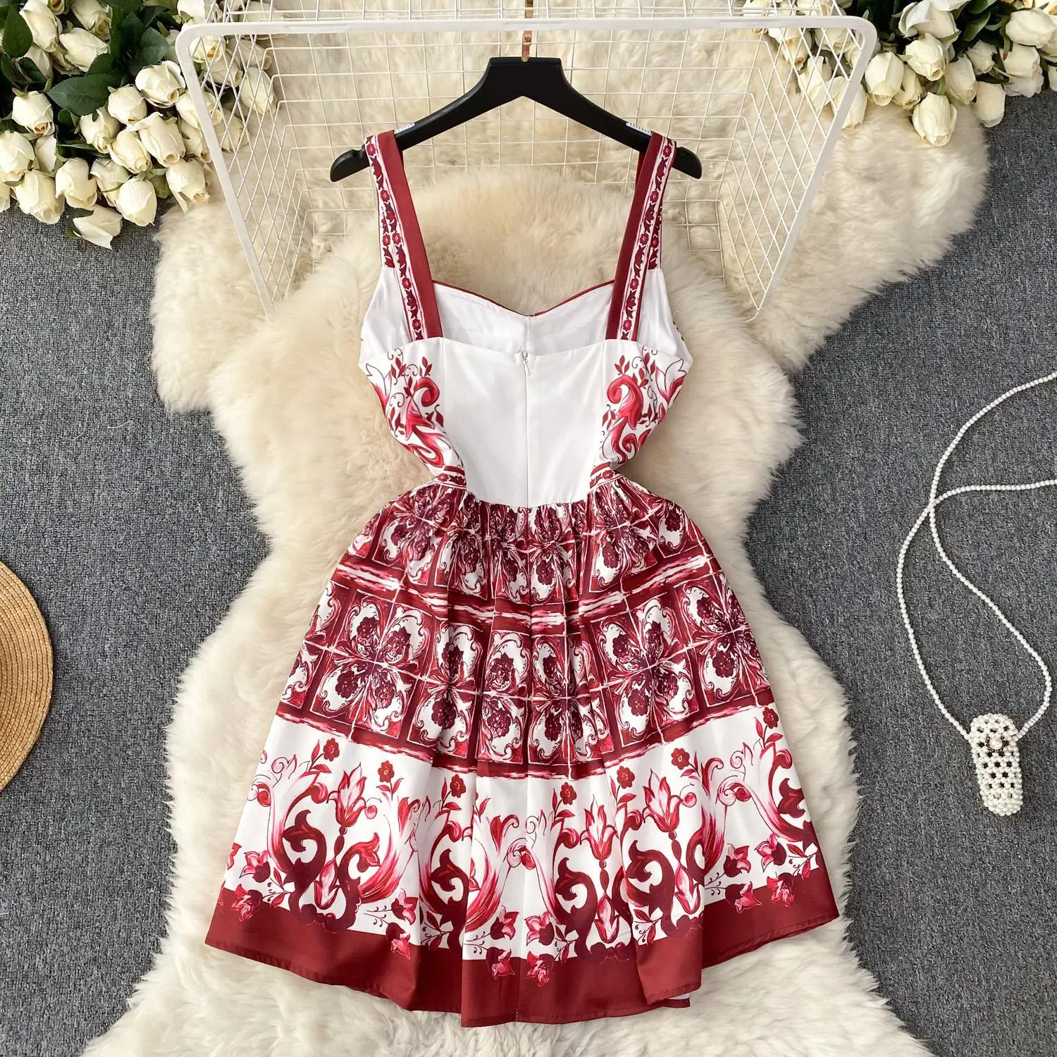 2024 Casual Dresses Summer Runway Red Blue and White Porcelain Dress Women's Spaghetti Strap Floral Print Cup vadderad Holiday Beach Mini Vestido