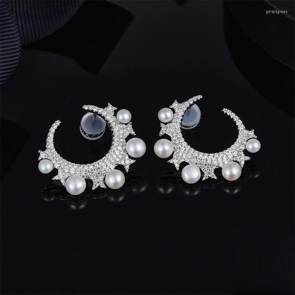Studörhängen 925 Sterling Silver Pearl Cubic Zirconia Star Moon Earring Elegant Designer Women Wedding Jewelry310u