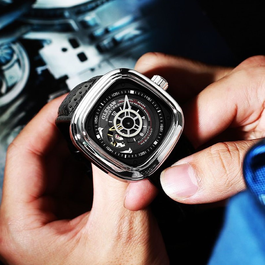 Glenaw Design Brand Men Hollow Automatic Black Mechanical Watch GMT Top Brand Reloj Hombre Watches Waterproof 210407219Q