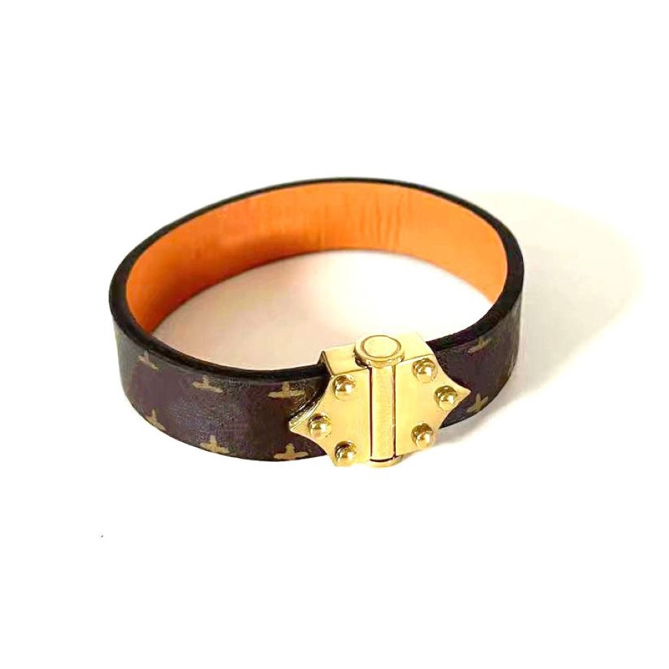 Designer jóias ouro hardware pulseiras de couro fivela charme pulseira para mulheres alça de mão marrom flor padrão logotipo carimbo printe224y