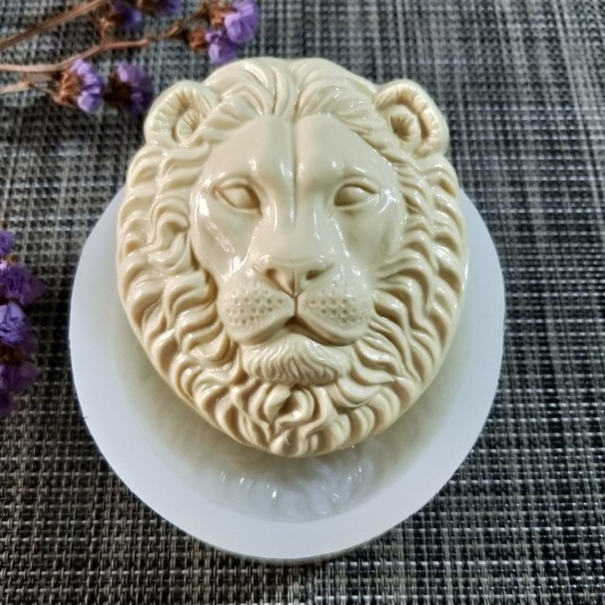 DW0137 PRZY Animals Lion Head Silicone Mold Soap Mould Handmade Soap Making Molds Candle Silicone Mold Resin Clay Mold 210225196U