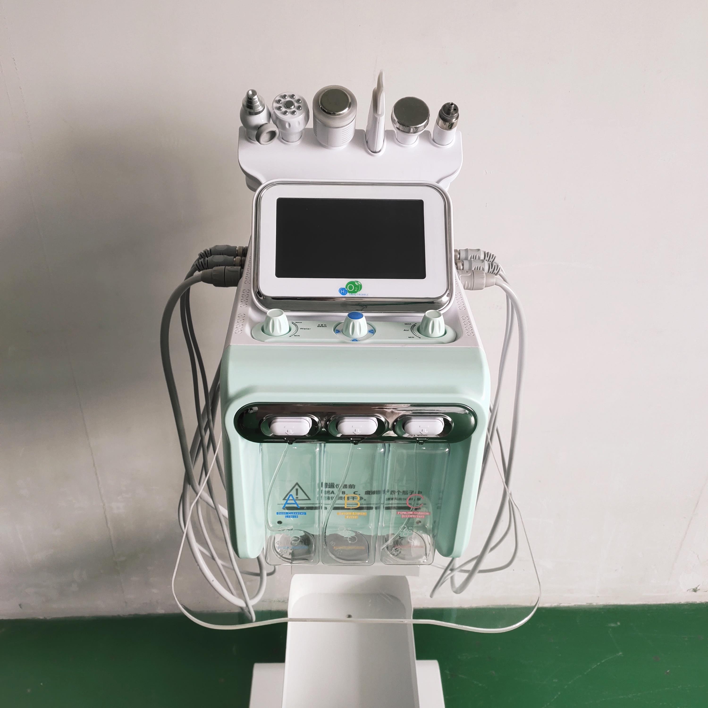 Máquina multifuncional portátil de rejuvenecimiento de la piel con espray de burbujas pequeñas de hidrógeno y oxígeno 8 en 1
