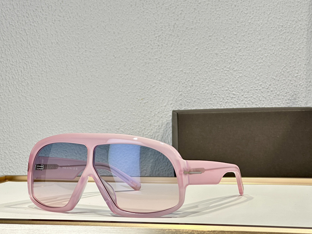 Heißverkaufte Designer -Sonnenbrille für Frauen Männer Männer Sonnenbrillen Große Katzenaugendesign Grüne Objektiv Luxus Ladies Designer Retro Eyewear kommen mit Originalkoffer