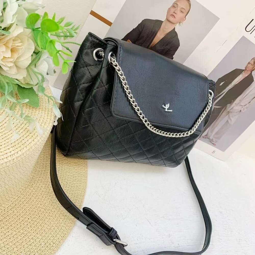 Factory Exports New Designer Women's Bags 50% Discount New Light Luxury and High End Tote Bag Fashion Trend Womens Small Square Large Capacity Simple Casual