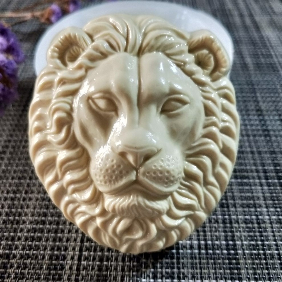 DW0137 PRZY Animals Lion Head Silicone Mold Soap Mould Handmade Soap Making Molds Candle Silicone Mold Resin Clay Mold 210225196U