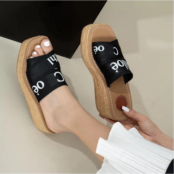 Designer Sandal Women Platform Heels Sandaler Canvas Slipper Casual Letter Slippers Flip-Flops Luxury Thick Bottom Net Röda Kors Kvinna inomhus och utomhusklackskor