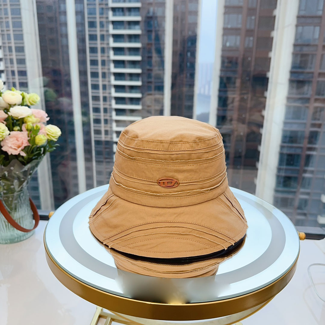 Sombrero de cubo de diseñador de moda con retazos asimétricos, sombreros de pescador de color sólido, letras de metal, sombrero de playa clásico con sombrilla