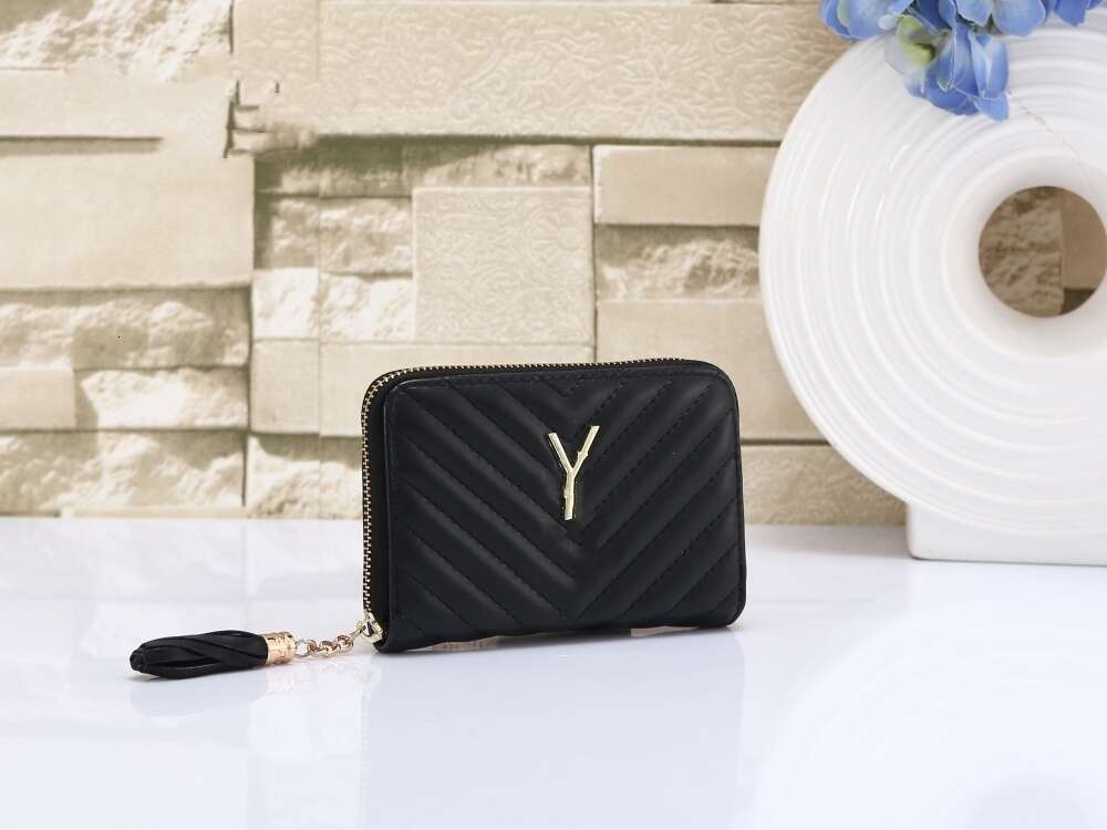 Designer's New Wholesale Price Fashion Bag Wallet New Embroidered Plush Ball Long Leisure Change Bag Card